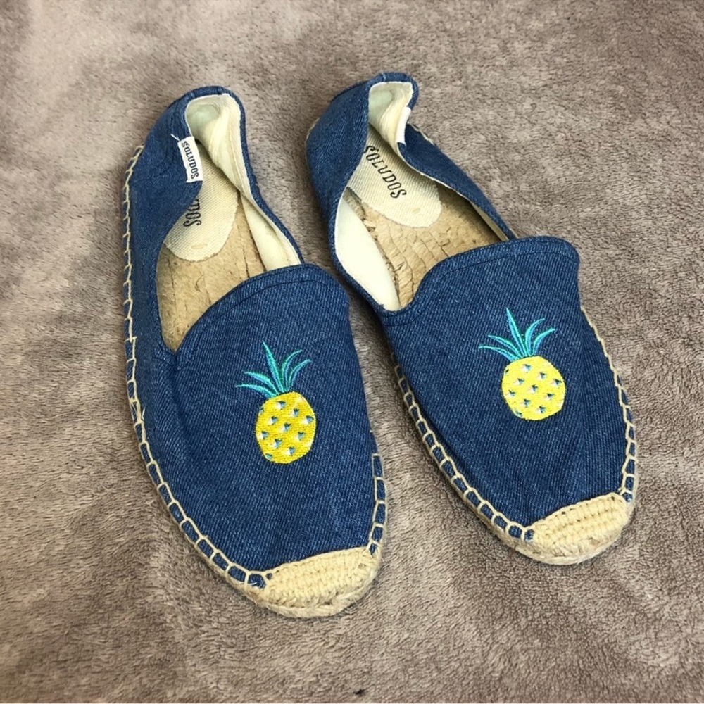 NWOT Soludos Denim Pineapple Slip-On Espadrilles. Sz 7
